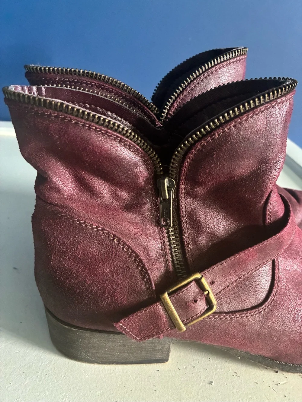 Women’s Burgundy Short Booties Zipper Design With Buckle Size 10